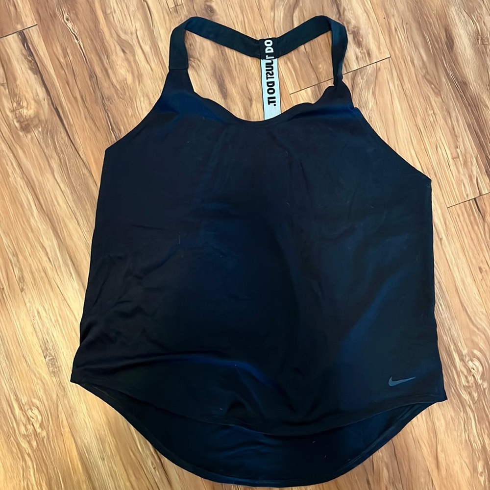 Nike tank